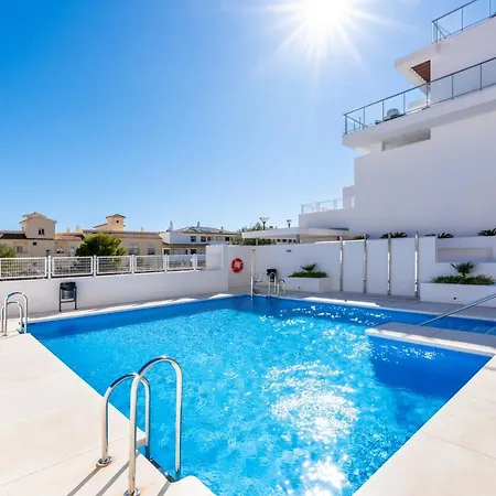 Appartement Blossom - Modern 2 Bedroom Within Walking Distance To Pueblo